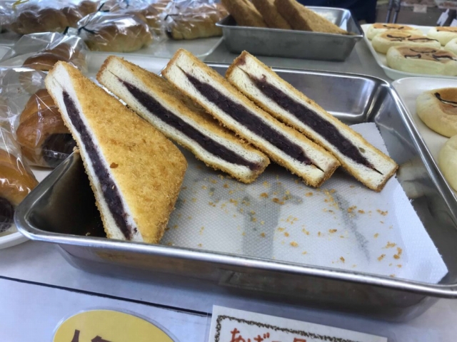 マルナカ　松本市のパン　三角パン