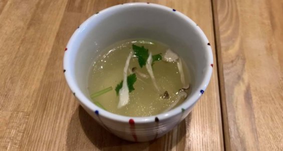 名古屋コーチンの鶏ガラのスープ