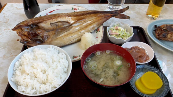 北海道　魚屋台所ほっけ定食